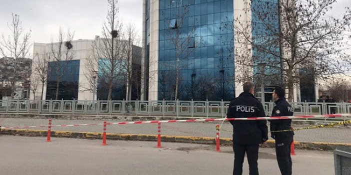 Kocaeli Büyükşehir Belediyesi Binasına Silahla Ateş Açıldı