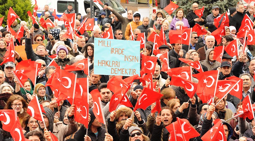 Çalkaya&#039;nın Balçova&#039;dan adaylığı &#039;Cumhurbaşkanına hakaret&#039; suçundan askıya alındı