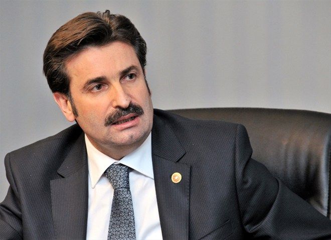 AKP MYK kararları 2 Eylül 2019 - Ahmet Davutoğlu, Selçuk Özdağ, Ayhan Sefer Üstün ve Abdullah Başcı ihraç edildi