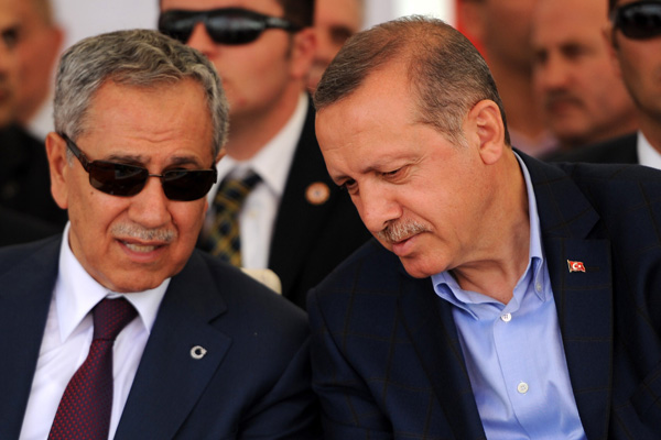 Bülent Arınç ile ilgili dikkat çeken detay ortaya çıktı! Cumhurbaşkanı Erdoğan AK Parti MYK&#039;da açıkladı